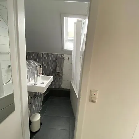 Bed and breakfast Kleine-radoase, Ruhiges Oekologisch Renoviertes Doppelzimmer Weilburg