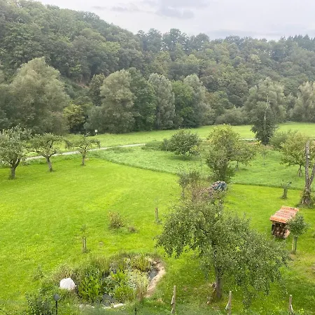 Kleine-radoase, Ruhiges Oekologisch Renoviertes Doppelzimmer *