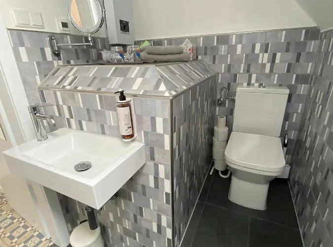 Kleine-radoase, Ruhiges Oekologisch Renoviertes Doppelzimmer Weilburg